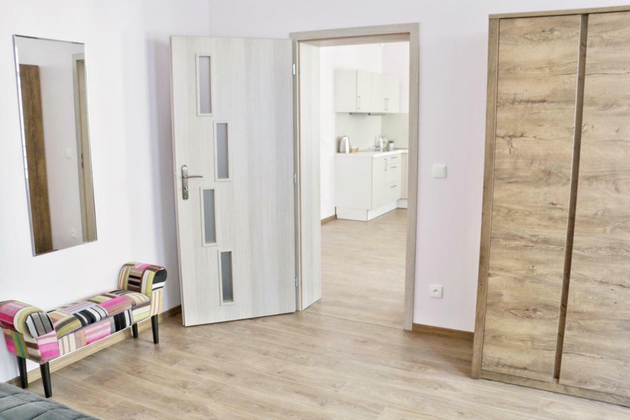 Apartments Moravska 24 Карловы Вары Экстерьер фото